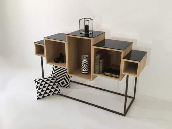 meuble design en bois massif, de style déstructuré doté de 5 modules personnalisables
