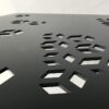Porte métal ajourée du buffet bois sur-mesure