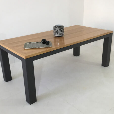 Table bois massif "Burton" réalisable sur-mesure