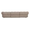 Canapé de salon 4 places en tissu bouclé de couleur Sable avec formes douces et arrondies offrant de belles dimensions : largeur 304 cm, profondeur 100 cm pour un confort optimal. Vue de dos.