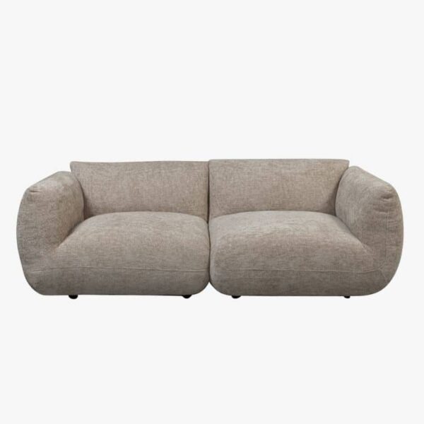 Canapé au design moderne en tissu Beige Latte d’une largeur de 215 cm avec assise confortable, convient pour 2 à 3 personnes.
